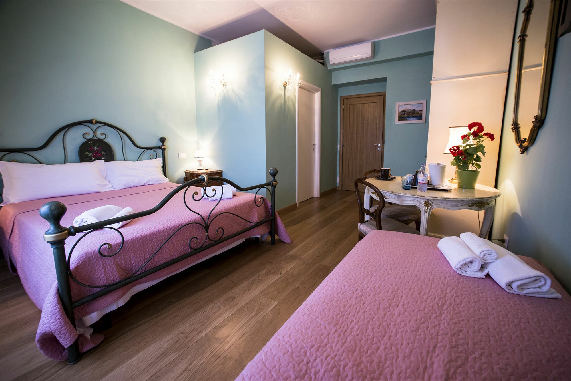 เรซิเดนซา เด ปรินชิปี เบด แอนด์ เบรคฟาสต์ Bed & Breakfast โรม ภายนอก รูปภาพ