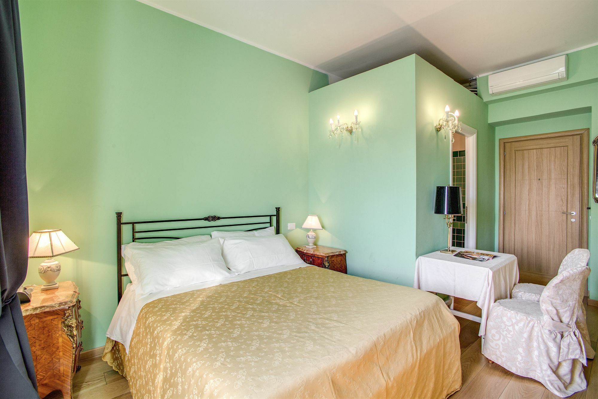เรซิเดนซา เด ปรินชิปี เบด แอนด์ เบรคฟาสต์ Bed & Breakfast โรม ภายนอก รูปภาพ